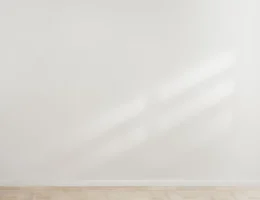 Un mur blanc propre